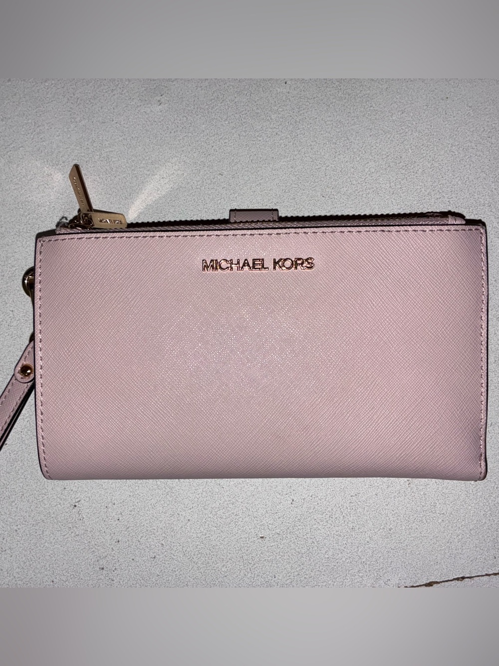 Michael Kors Blush Pink Saffiano Zip Wallet